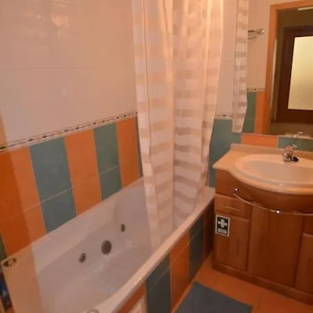 Ocean's Place Near Da Rocha アパート